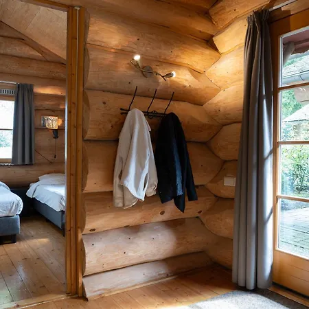 Boomgalows De Roestelberg Ferienhaus *