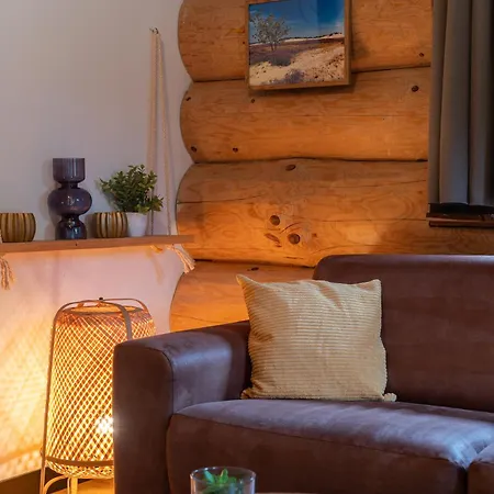 Boomgalows De Roestelberg *