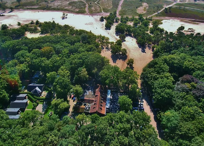 Boomgalows De Roestelberg Holiday home