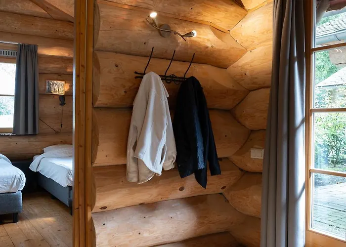 Boomgalows De Roestelberg Holiday home *