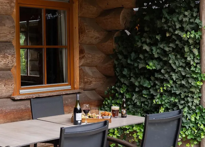 Boomgalows De Roestelberg Holiday home Kaatsheuvel